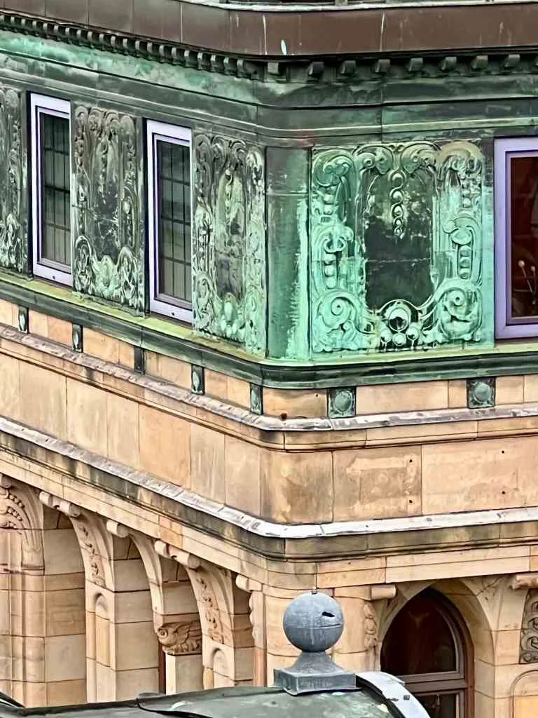 Myrstedts hörna green cast iron and concrete