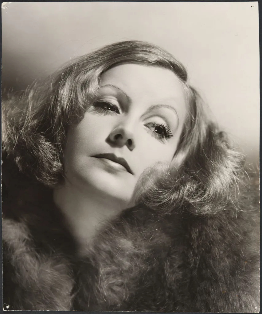 Swedish Grace-Clarence-sinclair-Bull-Greta-Garbo